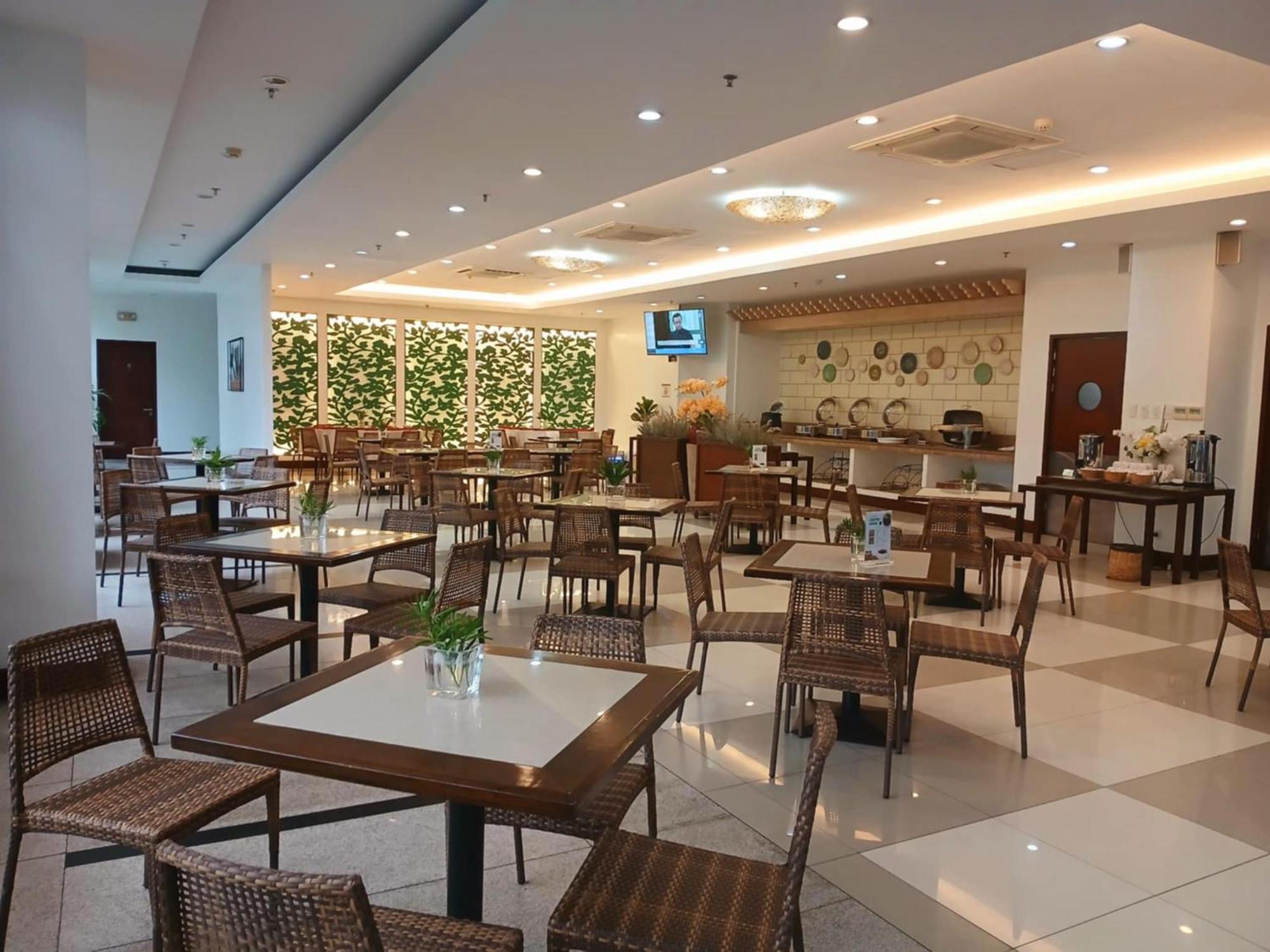 Dohera Hotel Cebu Esterno foto